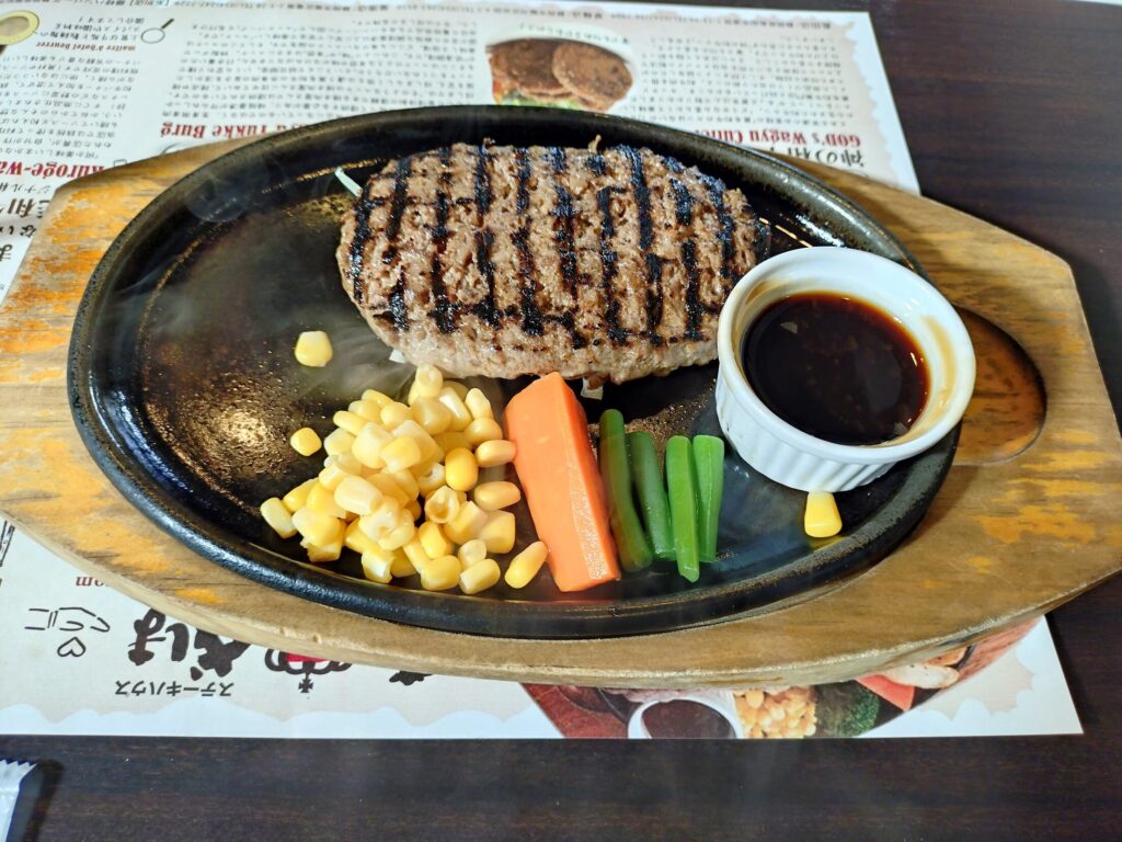 静岡グルメ,成しま,なるしま,ステーキ,ハンバーグ,草薙,ローストビーフ,子ども,駐車場,定休日,予約,ランチ