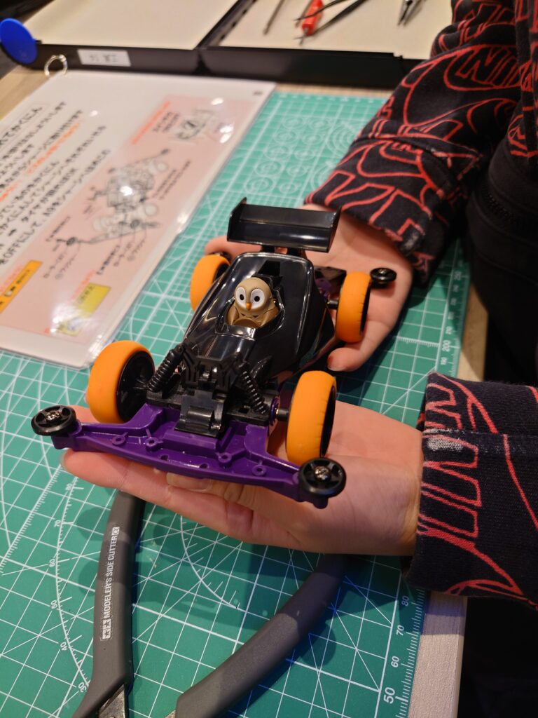 【匠宿】星と森キッズ工房「星と森」ミニ四駆作成60分で完成!