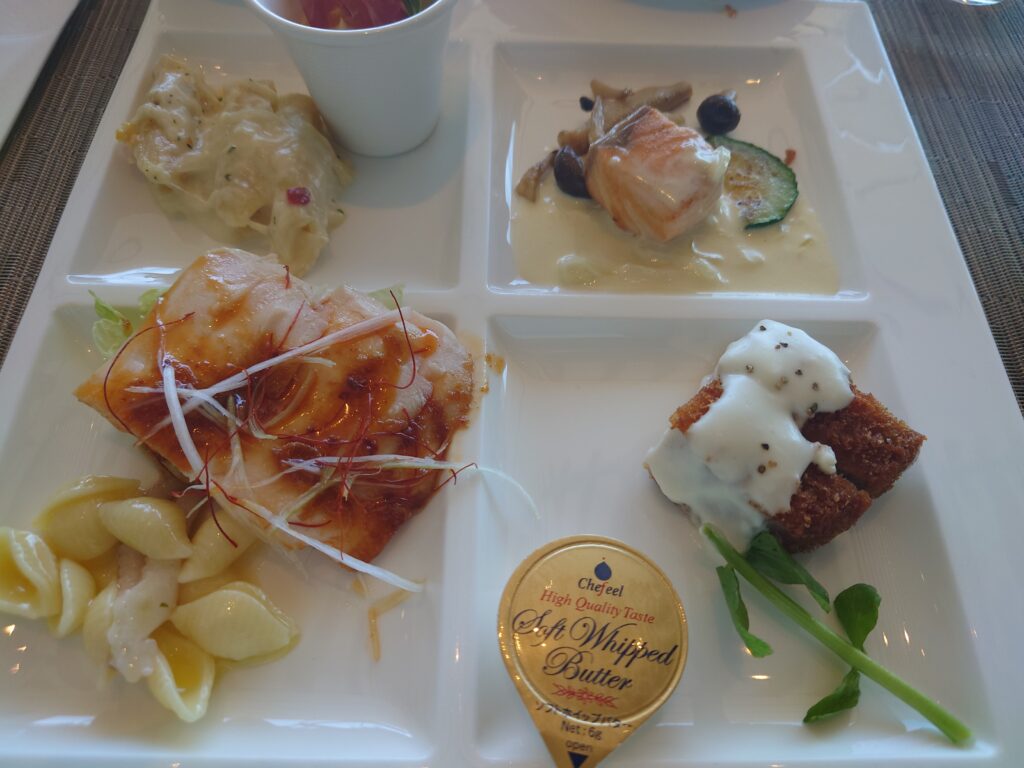 ザ・テラス,日本平ホテル,ランチ,清水,日本平,ビュッフェ,駐車場,メニュー,ハンバーグ,魚,ステーキ