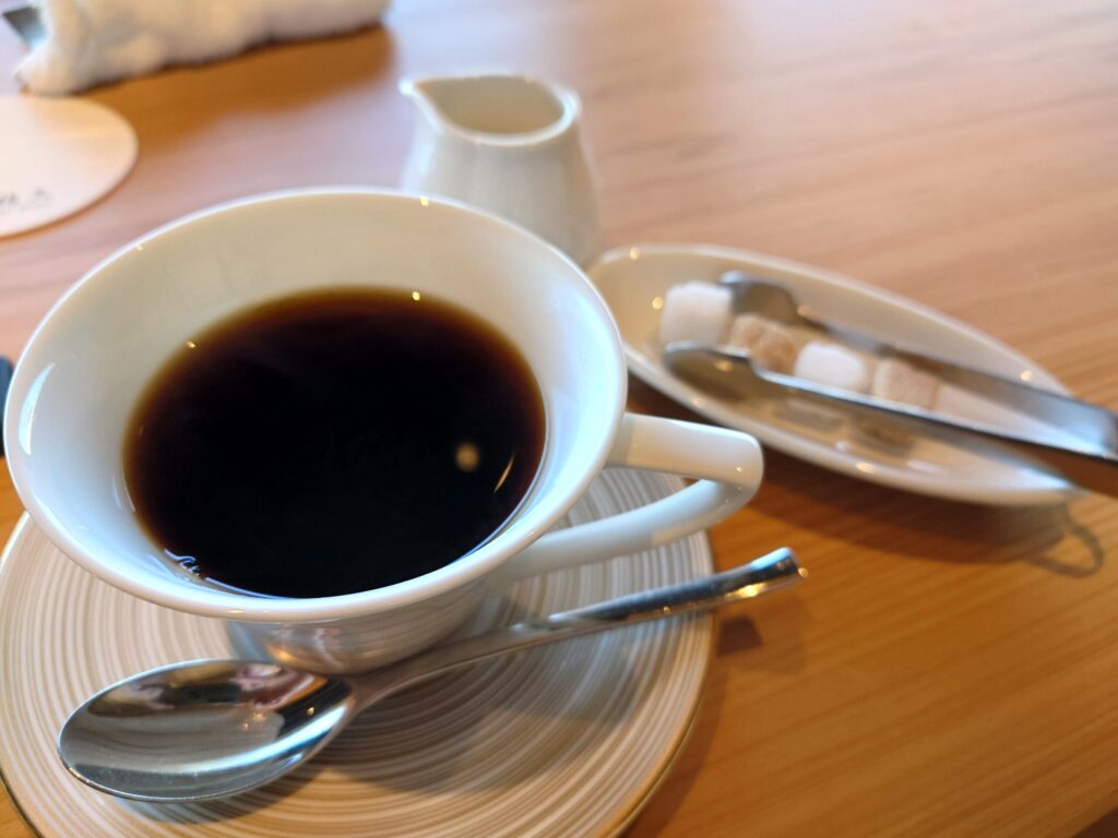 GARDEN COURT,ガーデンコート,むく,結久,鉄板,日本平,ホテル,ランチ,静岡,清水,記念日,誕生日,高級,子ども,定休日,予約,駐車場,コース料理