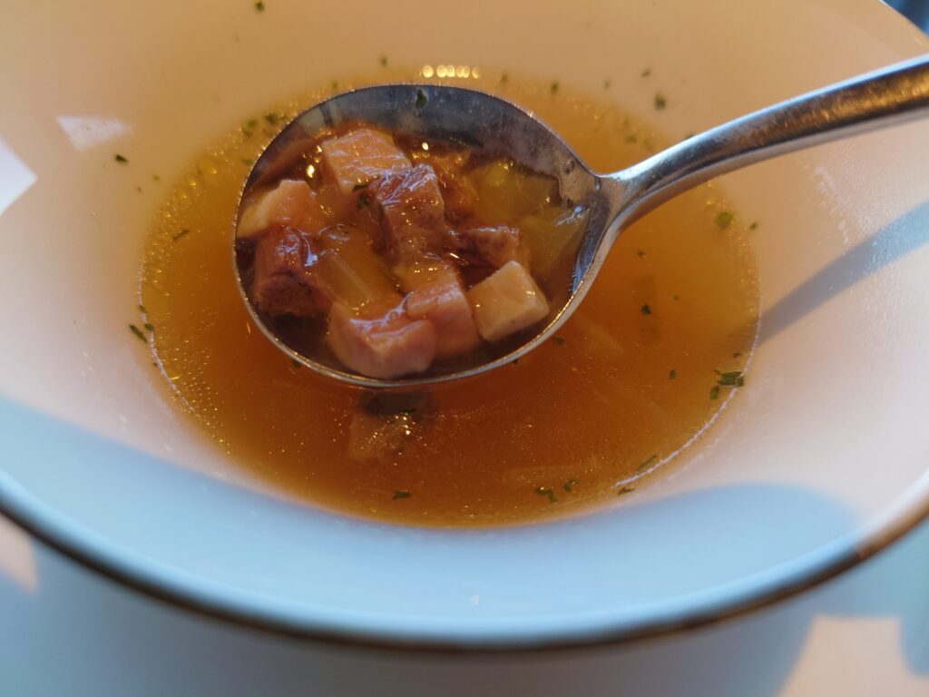 GARDEN COURT,ガーデンコート,むく,結久,鉄板,日本平,ホテル,ランチ,静岡,清水,記念日,誕生日,高級,子ども,定休日,予約,駐車場,コース料理