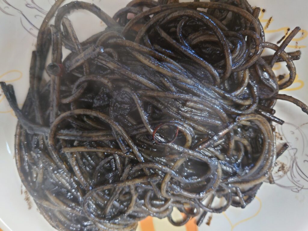 「PASTABO(パスタボ)」自宅でイカすみパスタ