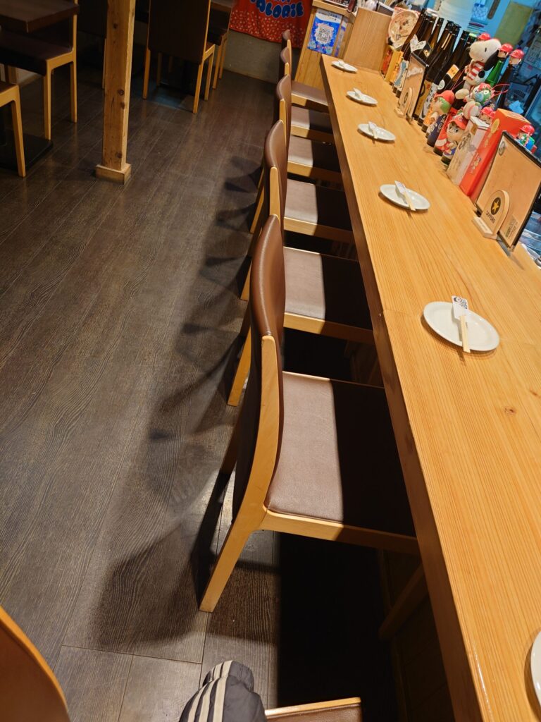 「おっこん雅」店内