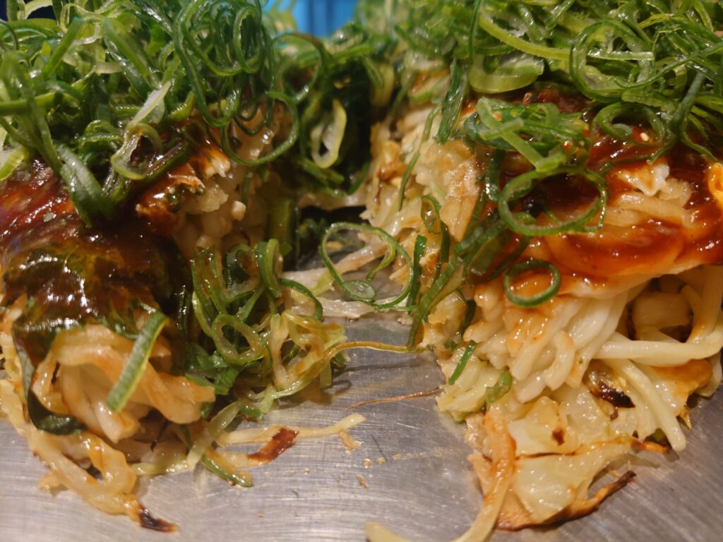 「おっこん雅」/山盛りネギ焼き+大葉