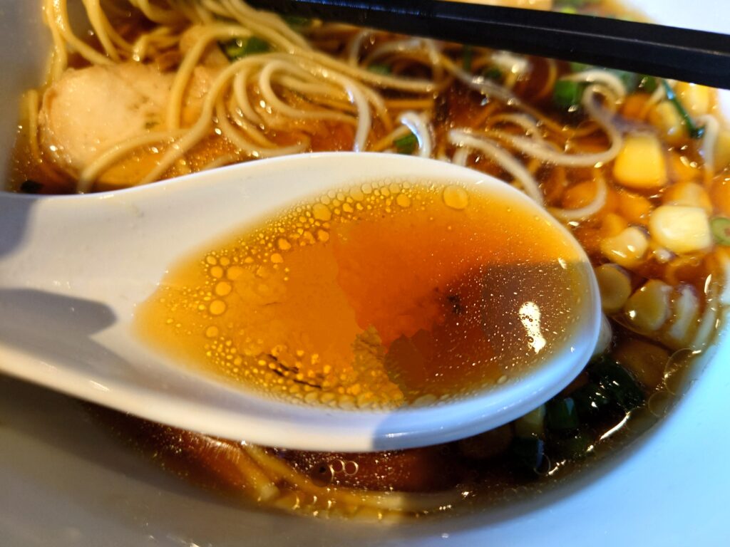 中華そば千里 お子様ラーメンのスープ