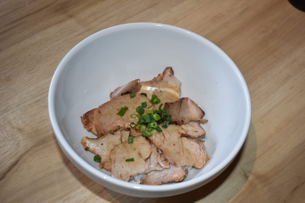 中華そば千里のチャーシュー丼