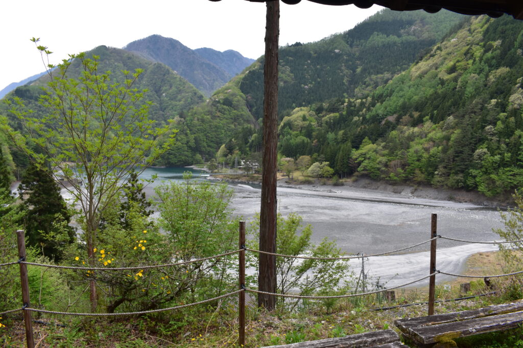 女帝の湯食事処「こんぼうず」景色