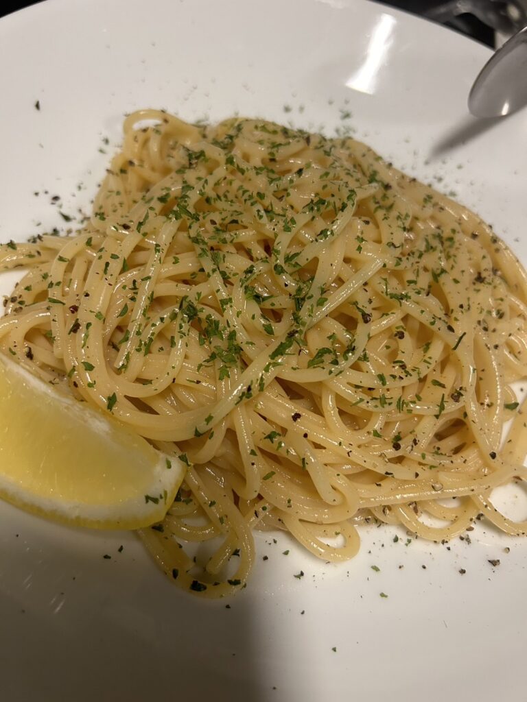 パスタボパスタ、PASTABO(パスタボ)メニュー、パスタボ駐車場、PASTABO(パスタボ)外観、清水区PASTABO(パスタボ)、圧力鍋ぱすた専門店& bar pastabo 静岡市 メニュー、ぱすたぼ、レビュー、パスタボ、清水パスタ、駒越パスタ、いかすみ、「PASTABO(パスタボ)店内の写真、ランチメニュー、イカ墨パスタ、ぱすたぼ、ピザ