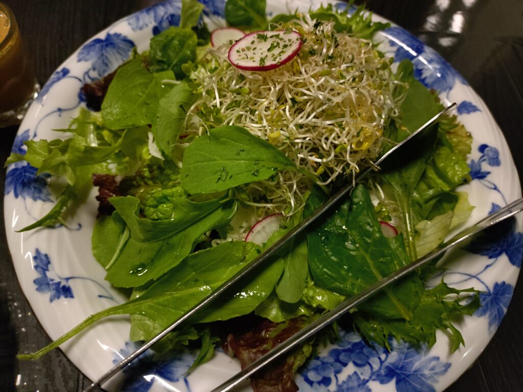 パスタボ農園サラダ、PASTABO(パスタボ)メニュー、パスタボ駐車場、PASTABO(パスタボ)外観、清水区PASTABO(パスタボ)、圧力鍋ぱすた専門店& bar pastabo 静岡市 メニュー、ぱすたぼ、レビュー、パスタボ、清水パスタ、駒越パスタ、いかすみ、「PASTABO(パスタボ)店内の写真、ランチメニュー、イカ墨パスタ、ぱすたぼ、ピザ