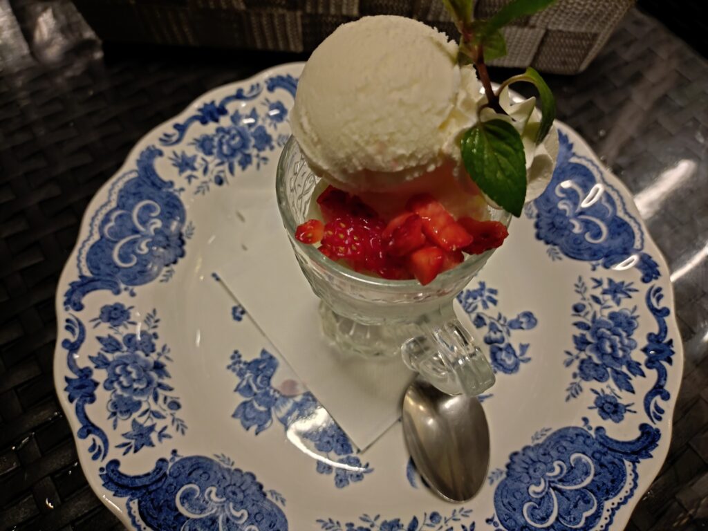 パスタボデザート、PASTABO(パスタボ)メニュー、パスタボ駐車場、PASTABO(パスタボ)外観、清水区PASTABO(パスタボ)、圧力鍋ぱすた専門店& bar pastabo 静岡市 メニュー、ぱすたぼ、レビュー、パスタボ、清水パスタ、駒越パスタ、いかすみ、「PASTABO(パスタボ)店内の写真、ランチメニュー、イカ墨パスタ、ぱすたぼ、ピザ
