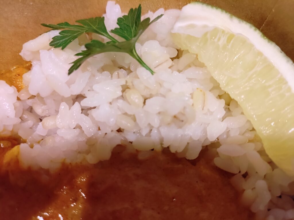 COCO水(ここすい)海老クリームカレーもち麦