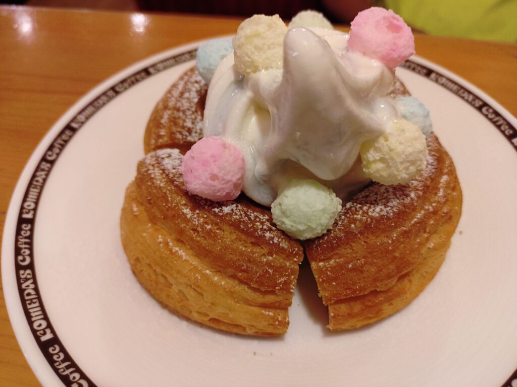 コメダ珈琲クッピーラムネコラボシロノワール