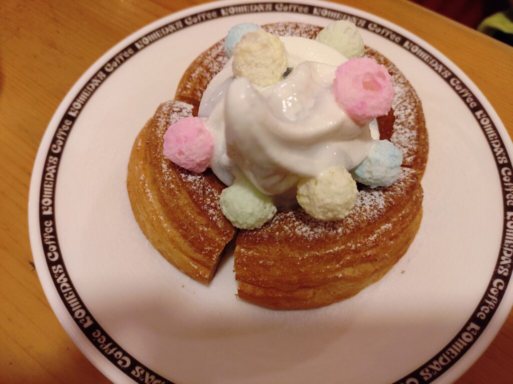 コメダ珈琲クッピーラムネコラボシロノワール