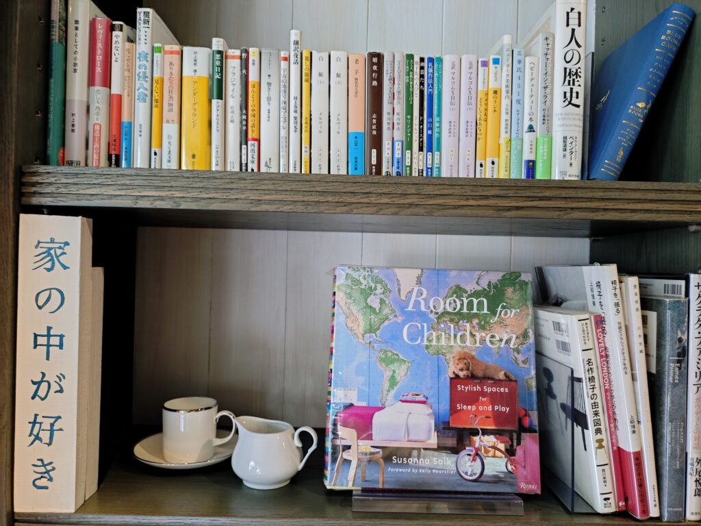 【BLUE BOOKS Cafe】（ブルーブックスカフェ）外観、静岡カフェ,静岡ランチ,パン,パスタ,ハンバーガー