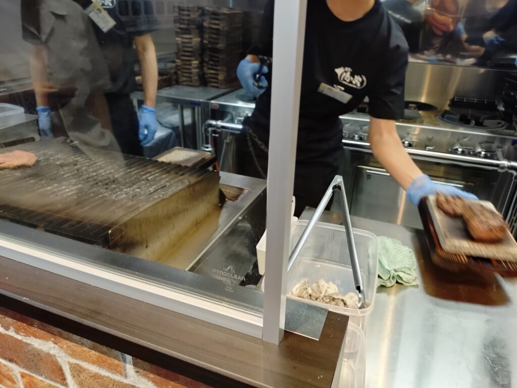 感動の肉と米、石田店、静岡、レビュー、メニュー