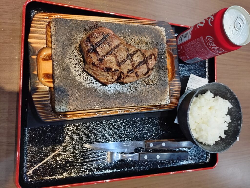感動の肉と米、石田店、静岡、レビュー、メニュー、ご飯、おかわり自由、ステーキ、量