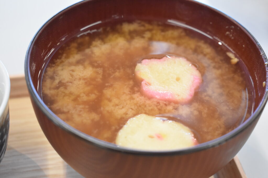 お米農家のおにぎり屋らいすぼうる外観 静岡ランチ、ランチ、おにぎり、音羽シート、土鍋ご飯、静岡おにぎりや、富士宮やきそば、子ども