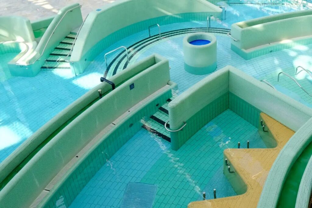 静岡市ふれあい健康増進館ゆらら,ゆらら料金,ゆらら予約,ゆらら営業時間,静岡プール,静岡室内プール,ゆらら,クーポン,いくら,ジム,売店,料金,営業時間,バス,浮き輪,イベント,料金