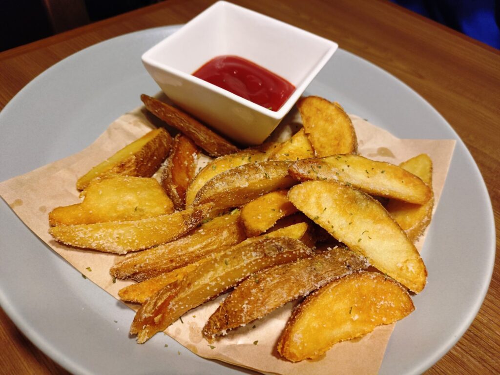 Bistro FLAMME,ビストロフラム、静岡グルメ、カジュアルフレンチ、ミーズ、静岡駅前、コースr料理、飲み放題、BBQ、個室、居酒屋,静岡,肉,食べ放題,駐車場,定休日,誕生日,記念日,デート