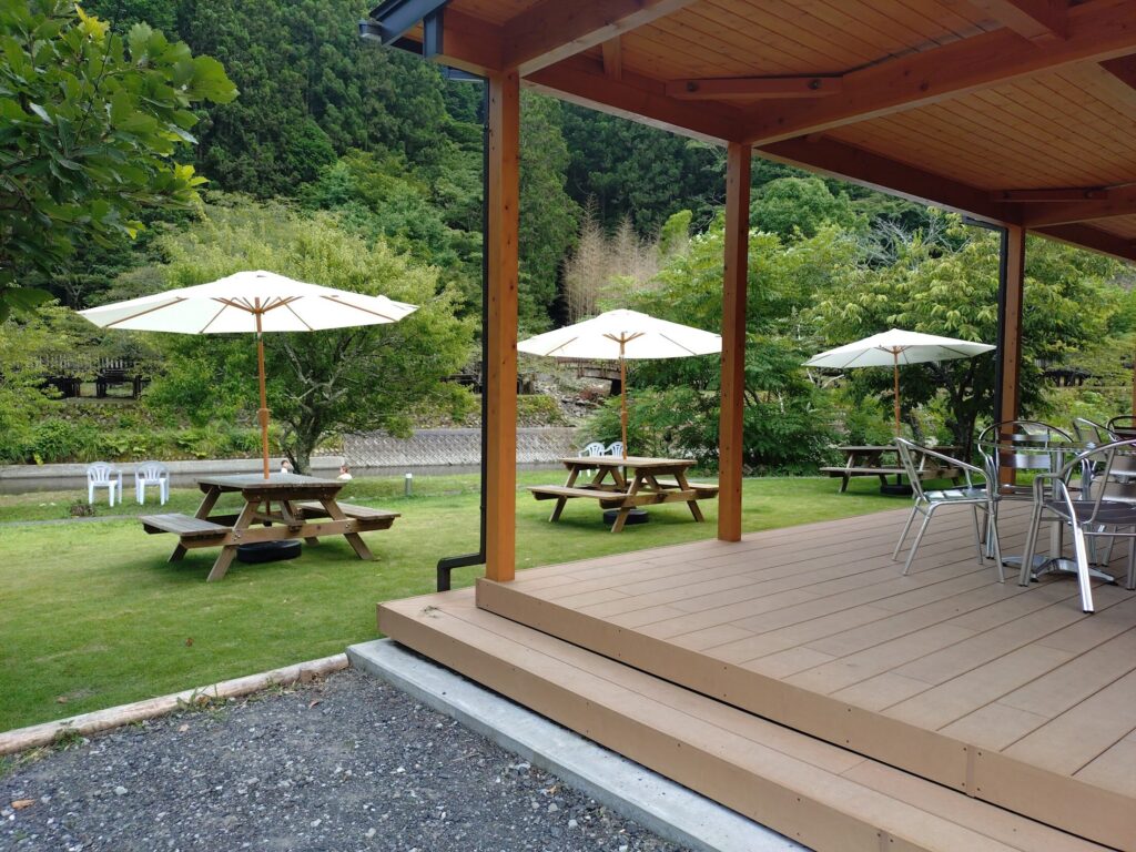 清水区,toki, とき,外観,メニュー,興津川カフェ,静岡BBQ,メニュー、川遊びができるカフェ、ときメニュー、とき営業時間、とき駐車場、テラス、料金
