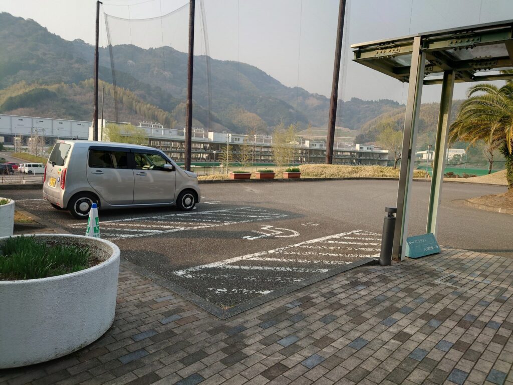 静岡市ふれあい健康増進館ゆらら,ゆらら料金,ゆらら予約,ゆらら営業時間,静岡プール,静岡室内プール,ゆらら,クーポン,いくら,ジム,売店,料金,営業時間,バス,浮き輪,イベント,料金