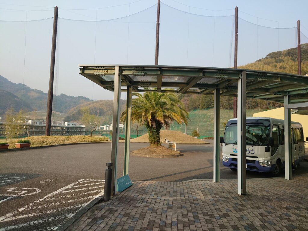 静岡市ふれあい健康増進館ゆらら,ゆらら料金,ゆらら予約,ゆらら営業時間,静岡プール,静岡室内プール,ゆらら,クーポン,いくら,ジム,売店,料金,営業時間,バス,浮き輪,イベント,料金