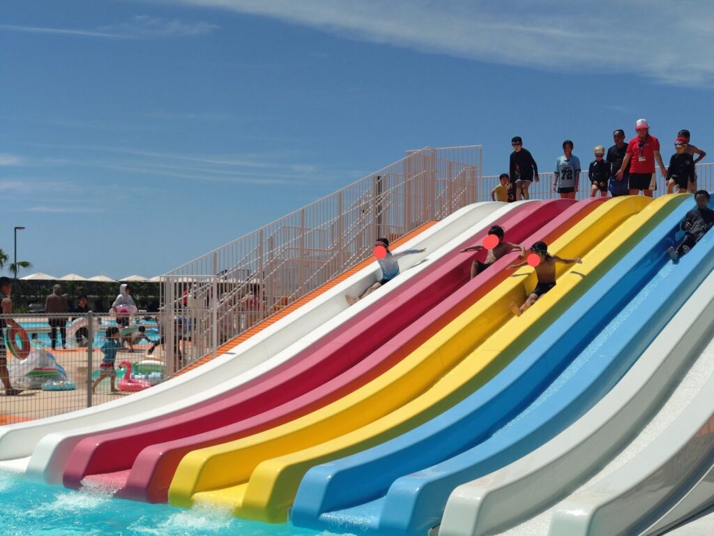 大浜公園プール,事前予約,大浜プール,清水,プール,売店,駐車場,シャトルバス,浮き輪,幼児,おむつ,飲食,有料シート,BBQ