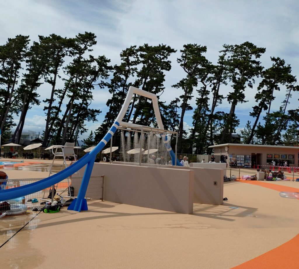 大浜公園プール,事前予約,大浜プール,清水,プール,売店,駐車場,シャトルバス,浮き輪,幼児,おむつ,飲食,有料シート,BBQ