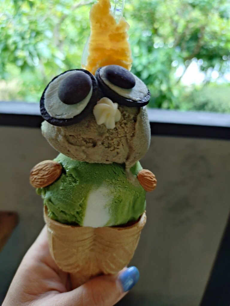 梟氷菓,アウル,興津,清水,ジェラート,ふくろう,森のジェラート,como,コモ,あうる,料金,写真,値段,駐車場,営業時間,営業日,静岡,興津川