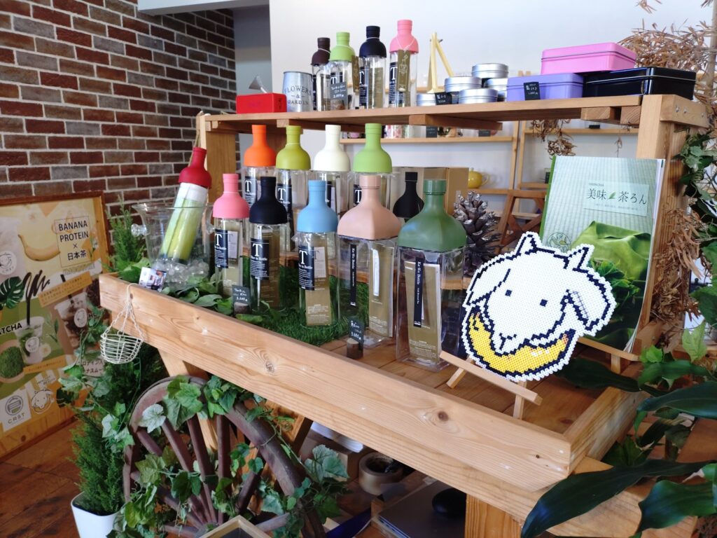クラート,ヤギ,カフェ,デザート,かき氷,ベビーカステラ,清水,日本茶,メニュー,場所,定休日,営業時間,駐車場,子連れ歓迎