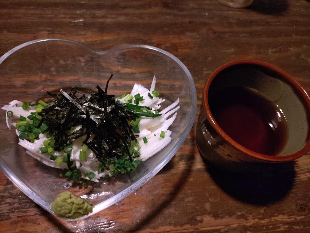 静岡グルメ、静岡,おでん,居酒屋,喫煙,子ども連れ,てっちこ,清水,もつカレー,メニュー,定休日,営業時間
