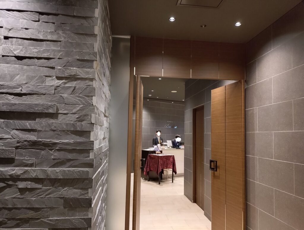 ヴォーシエル,葵タワー,静岡,高級,ランチ,駅近,コース料理,駐車場,定休日,肉,フレンチ,ディナー,子ども,