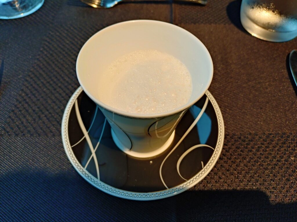 ヴォーシエル,葵タワー,静岡,高級,ランチ,駅近,コース料理,駐車場,定休日,肉,フレンチ,ディナー,子ども,