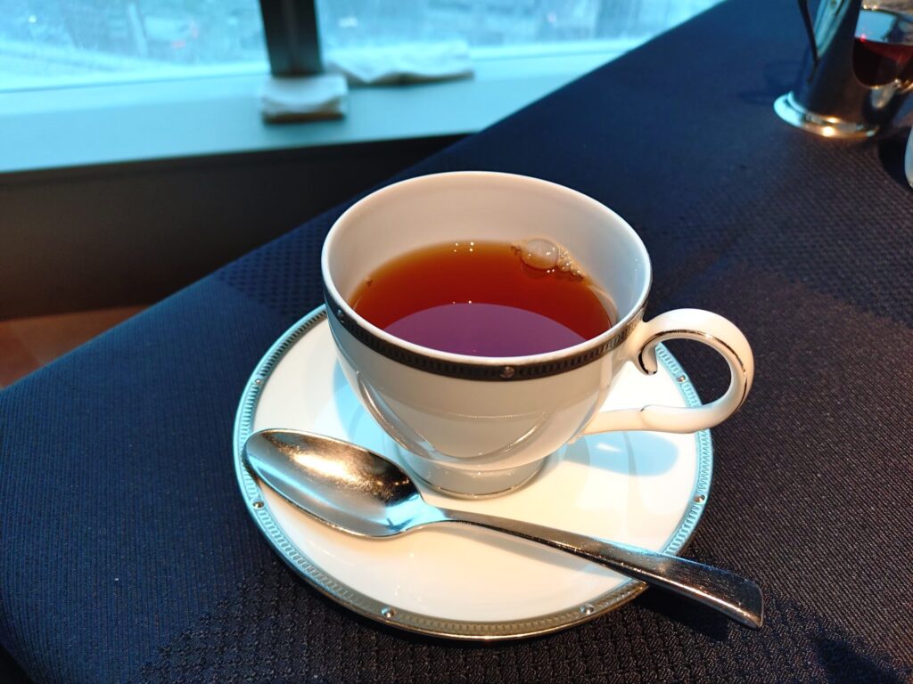 ヴォーシエル,葵タワー,静岡,高級,ランチ,駅近,コース料理,駐車場,定休日,肉,フレンチ,ディナー,子ども,