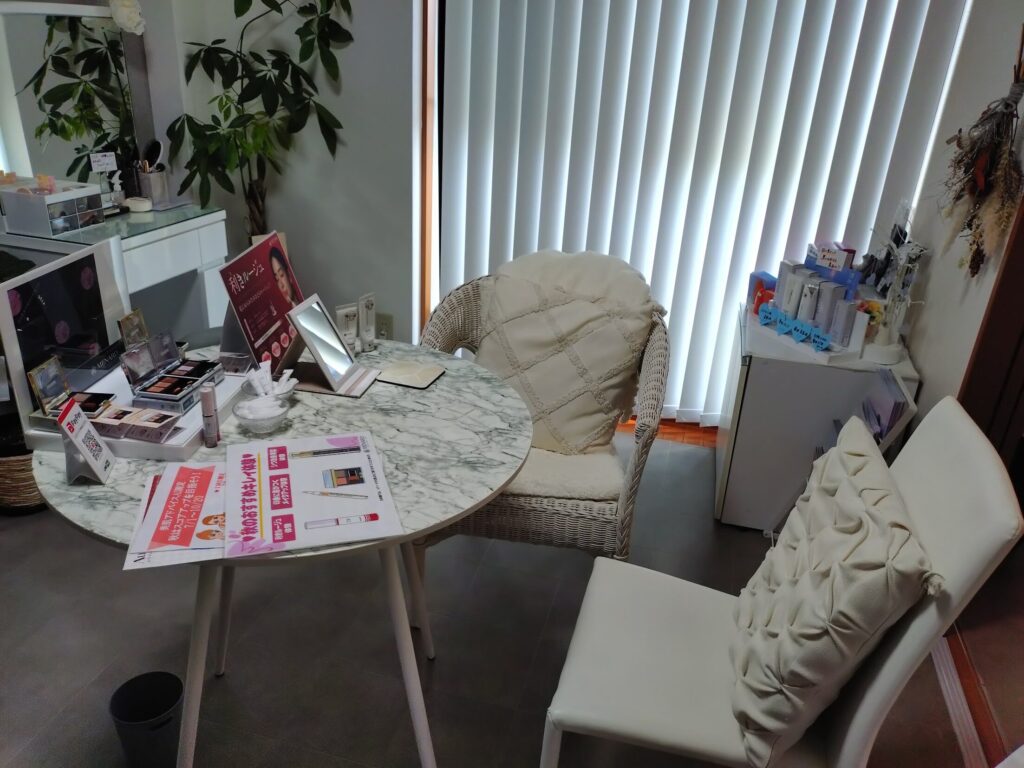 メナードフェイシャルサロン,焼津小土店,フェイシャルエステ,エステ
,小顔矯正,駐車場,定休日,メンバー,トライアル,初回,割引