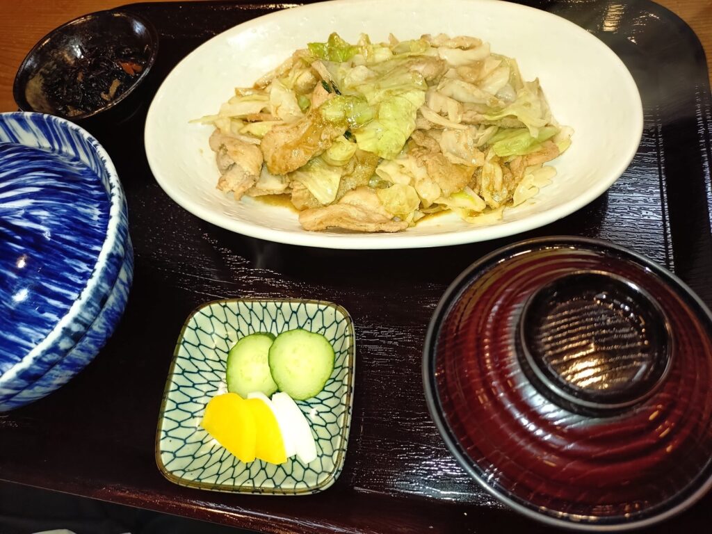食事処,阿部,富士宮,ランチ,人気,おすすめ,あべ,定食,からあげ,カツ,天ぷら,定休日,駐車場,レビュー,写真
