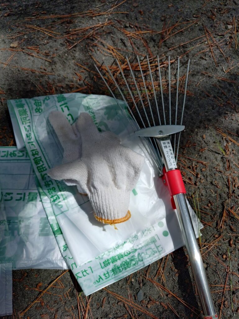 三保,観光,静岡,海,富士,暴れん坊将軍,羽衣伝説,みほしるべ,定休日,営業時間,駐車場,足湯,松葉かき,子ども,神の道,土産屋,いちまる水産