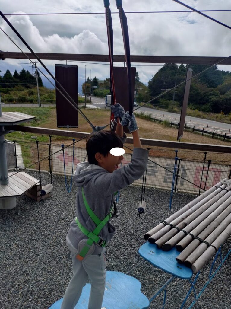 三島スカイウォーク,ドラゴンキャッスル,三島,静岡,アスレチック,子ども,遊び場,幼児,年齢,年齢,身長,制限,体重,小学生,難易度,口コミ,体験,料金,対象年齢,服装,アクセス,子連れ,駐車場,観光,スポット,割引
