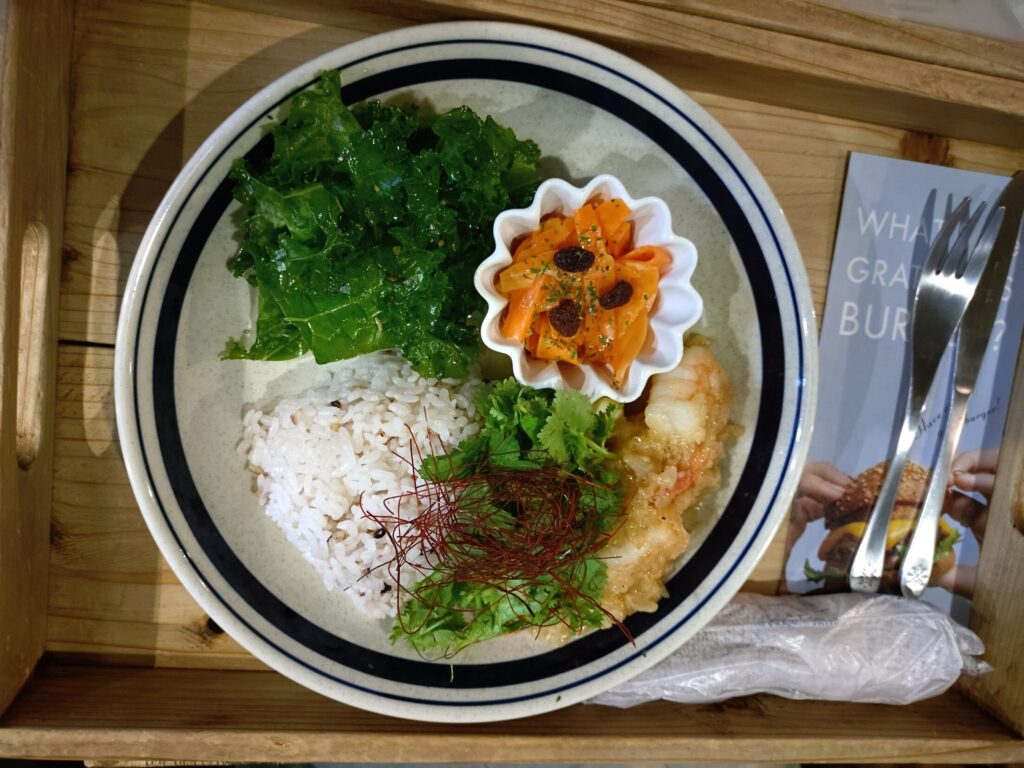 静岡,グルメ,用宗,ハットパーク,海,ハンバーガー,ハワイ,シュリンプ,営業時間,定休日,ドーナツ,グレイトフルズ,駐車場