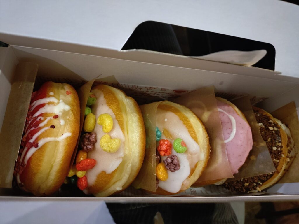 静岡,グルメ,用宗,ハットパーク,海,ハンバーガー,ハワイ,シュリンプ,営業時間,定休日,ドーナツ,グレイトフルズ,駐車場