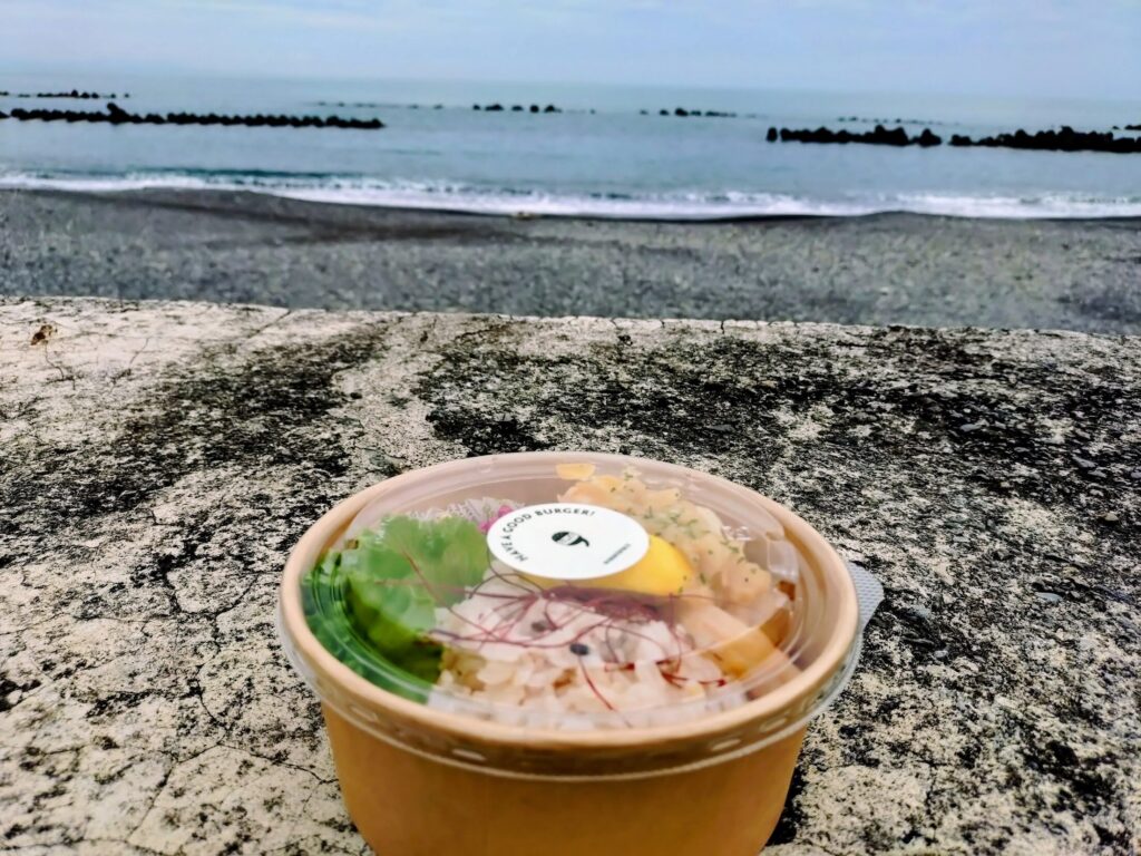 静岡,グルメ,用宗,ハットパーク,海,ハンバーガー,ハワイ,シュリンプ,営業時間,定休日,ドーナツ,グレイトフルズ,駐車場