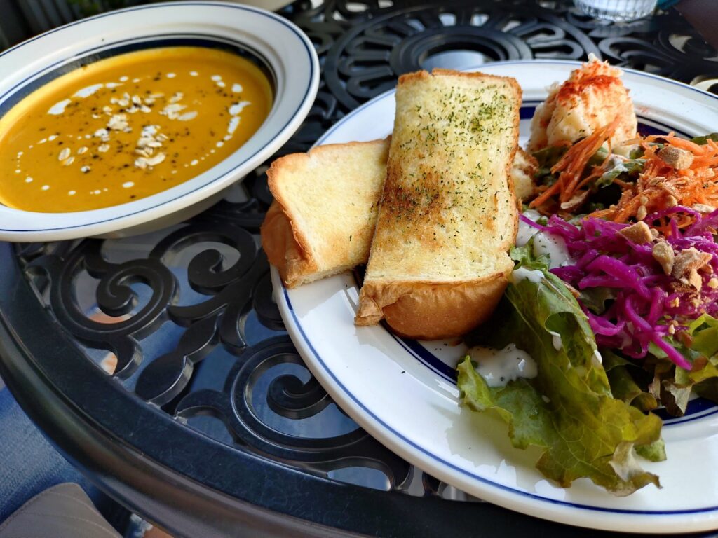 トラパタン,TORAPATAN,清水カフェ,新清水駅 カフェ,静岡,モーニング,親子カフェ,朝活,清水区,カフェ,トースト,ベーコンエッグ,スープ,パン,ランチ,パスタ,サンドイッチ