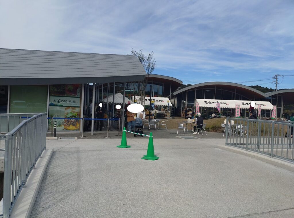 そらっと牧之原,道の駅,牧之原,ランチ,スイーツ,グルメ,定休日,営業時間,駐車場,行き方,お茶の間食堂,さとり,おススメ,レビュー