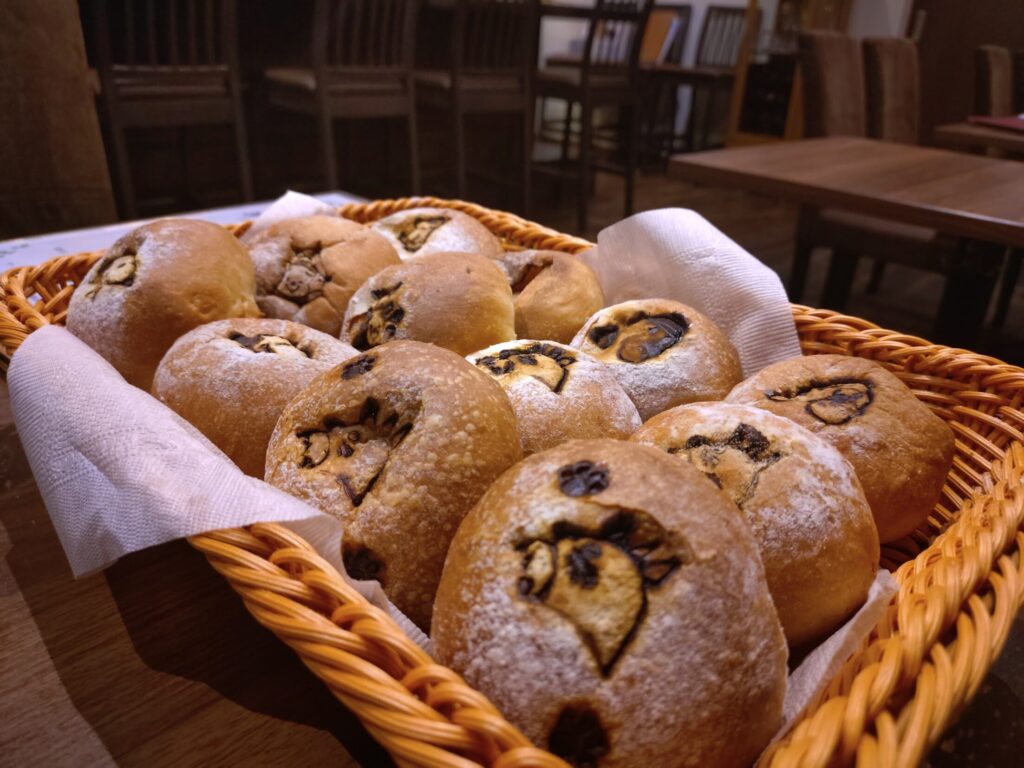 マナオとハッチと下僕パパ,清水,静岡,静岡グルメ,イタリアン,ランチ,ディナー,子ども,パスタ,ピザ,駐車場,定休日,営業時間,レビュー,予約,女子会,忘年会,飲み会