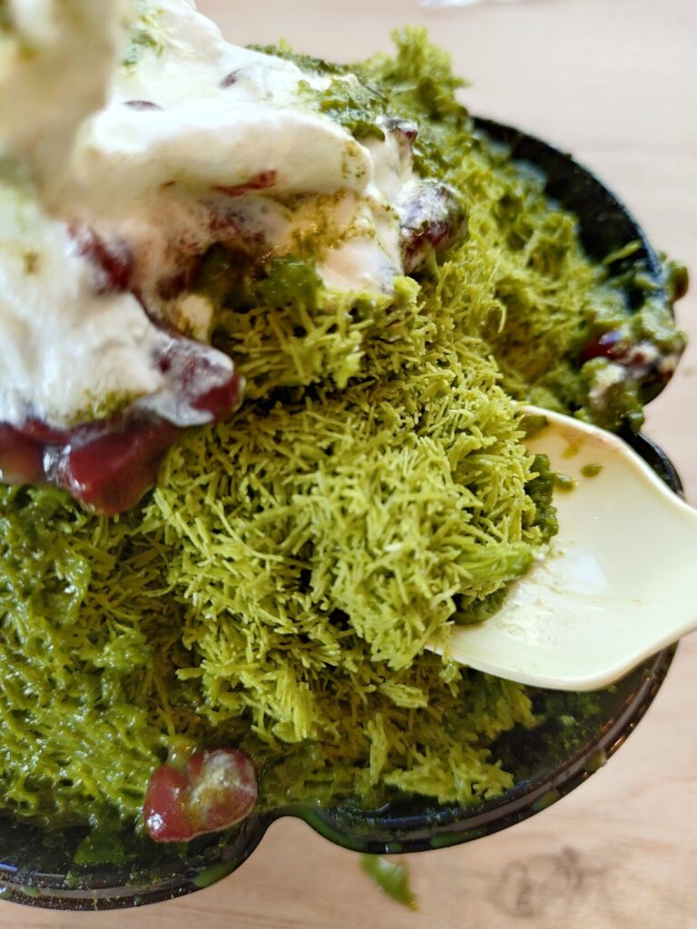 用宗カフェ, よつ葉,FLUFFY ICE, 静岡スイーツ, 海の見えるカフェ, 用宗スイーツ, 親子で行けるカフェ, HUT PARK 用宗, 夏のデザート, 静岡観光, ふわふわかき氷,駐車場,定休日,営業時間,テイクアウトフラッフィーアイス, 用宗駅カフェ, 用宗海岸, 静岡カフェ巡り, よつ葉抹茶, 苺ミルク氷, スイーツ,テイクアウト, 用宗観光, 海辺デートスポット, 静岡市駿河区