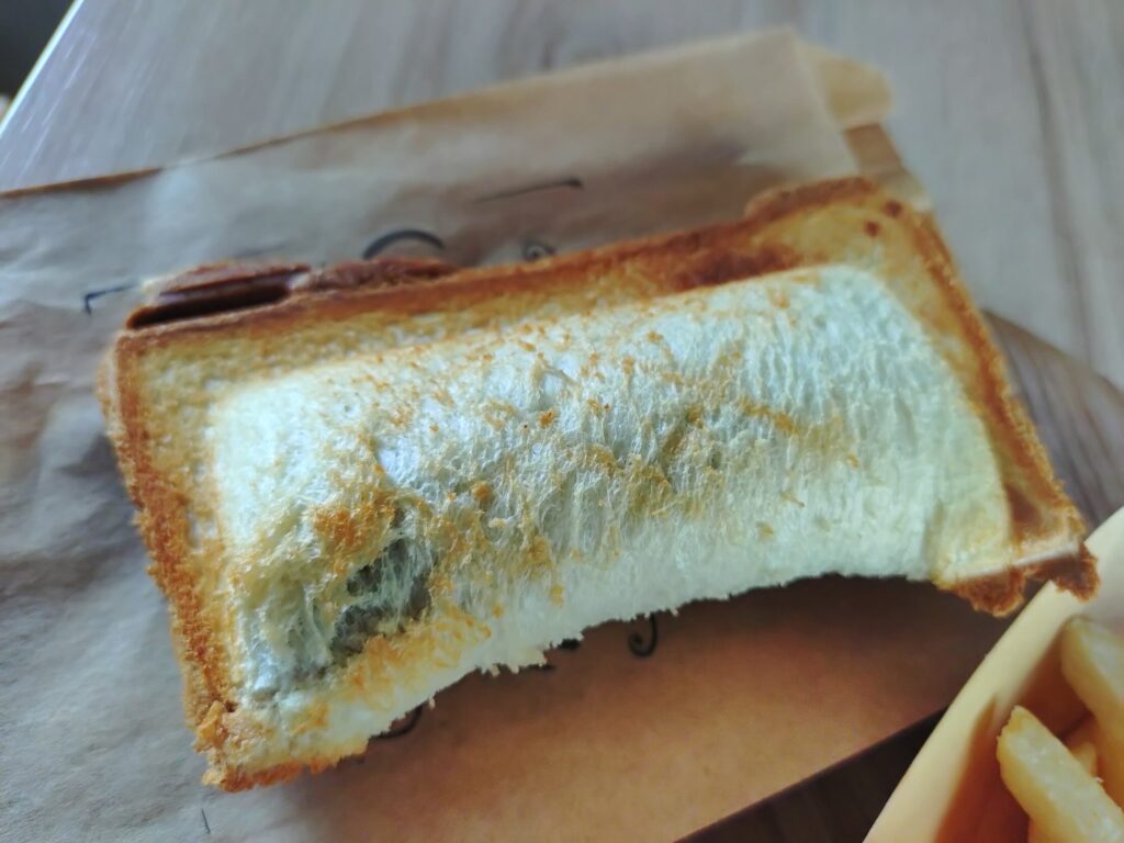 用宗カフェ, よつ葉,FLUFFY ICE, 静岡スイーツ, 海の見えるカフェ, 用宗スイーツ, 親子で行けるカフェ, HUT PARK 用宗, 夏のデザート, 静岡観光, ふわふわかき氷,駐車場,定休日,営業時間,テイクアウトフラッフィーアイス, 用宗駅カフェ, 用宗海岸, 静岡カフェ巡り, よつ葉抹茶, 苺ミルク氷, スイーツ,テイクアウト, 用宗観光, 海辺デートスポット, 静岡市駿河区