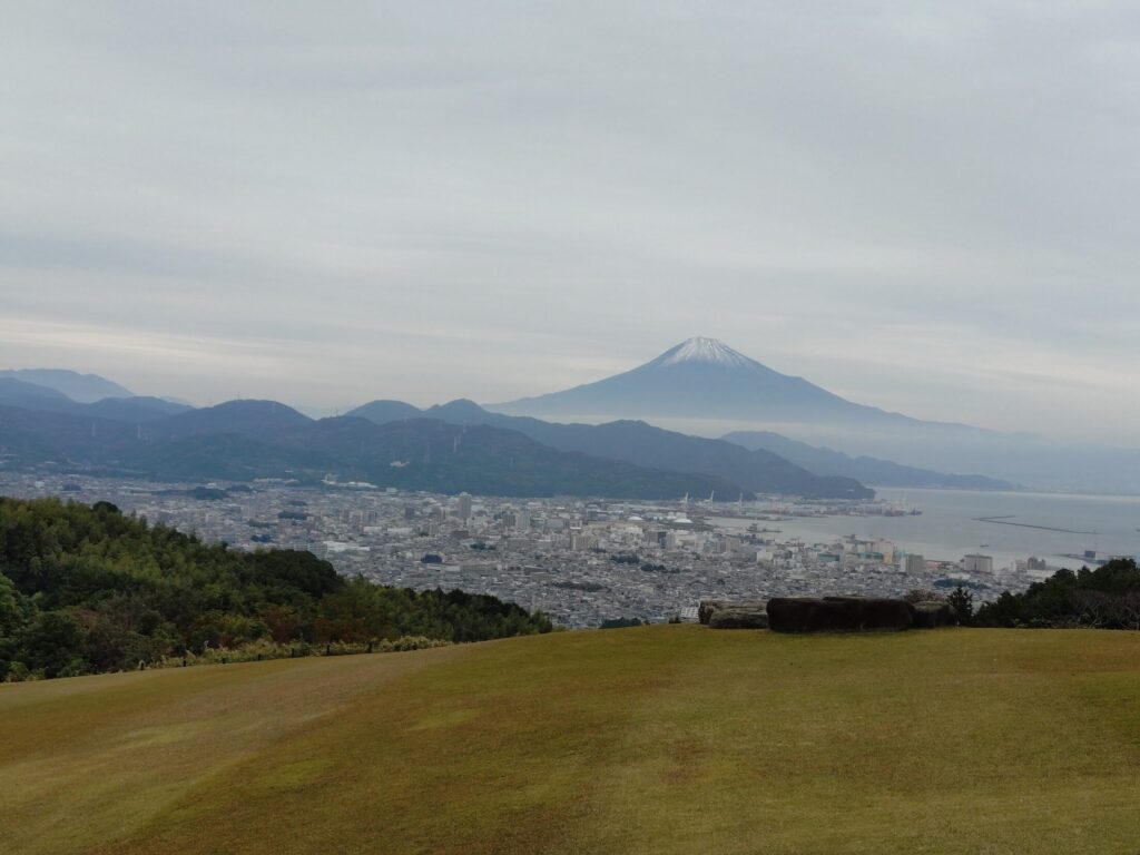 日本平,ホテル,ガーデンラウンジ,高級,コース,ランチ,静岡,清水,観光,富士山,駐車場,予約,営業時間,レビュー,駐車場