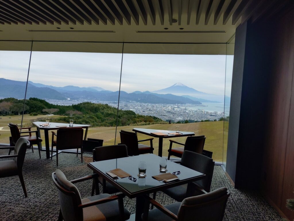 日本平,ホテル,ガーデンラウンジ,高級,コース,ランチ,静岡,清水,観光,富士山,駐車場,予約,営業時間,レビュー,駐車場
