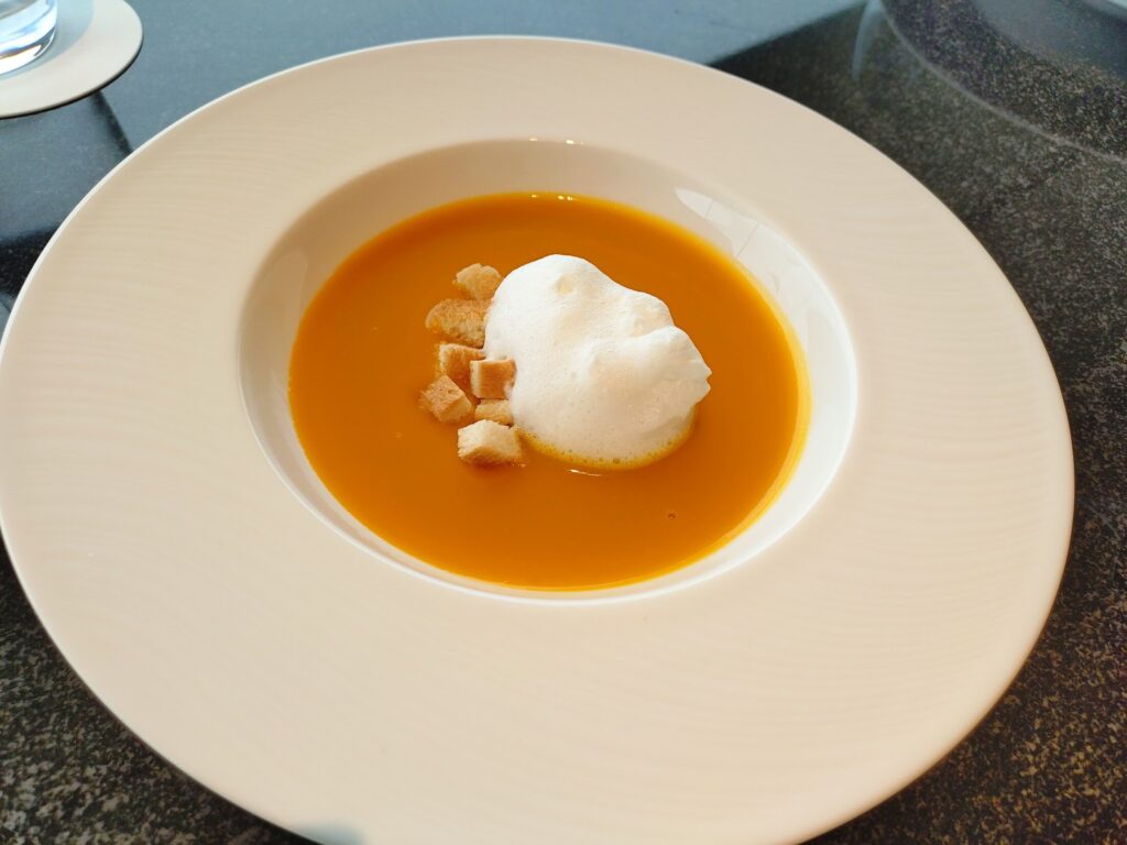 日本平,ホテル,ガーデンラウンジ,高級,コース,ランチ,静岡,清水,観光,富士山,駐車場,予約,営業時間,レビュー,駐車場,メニュー