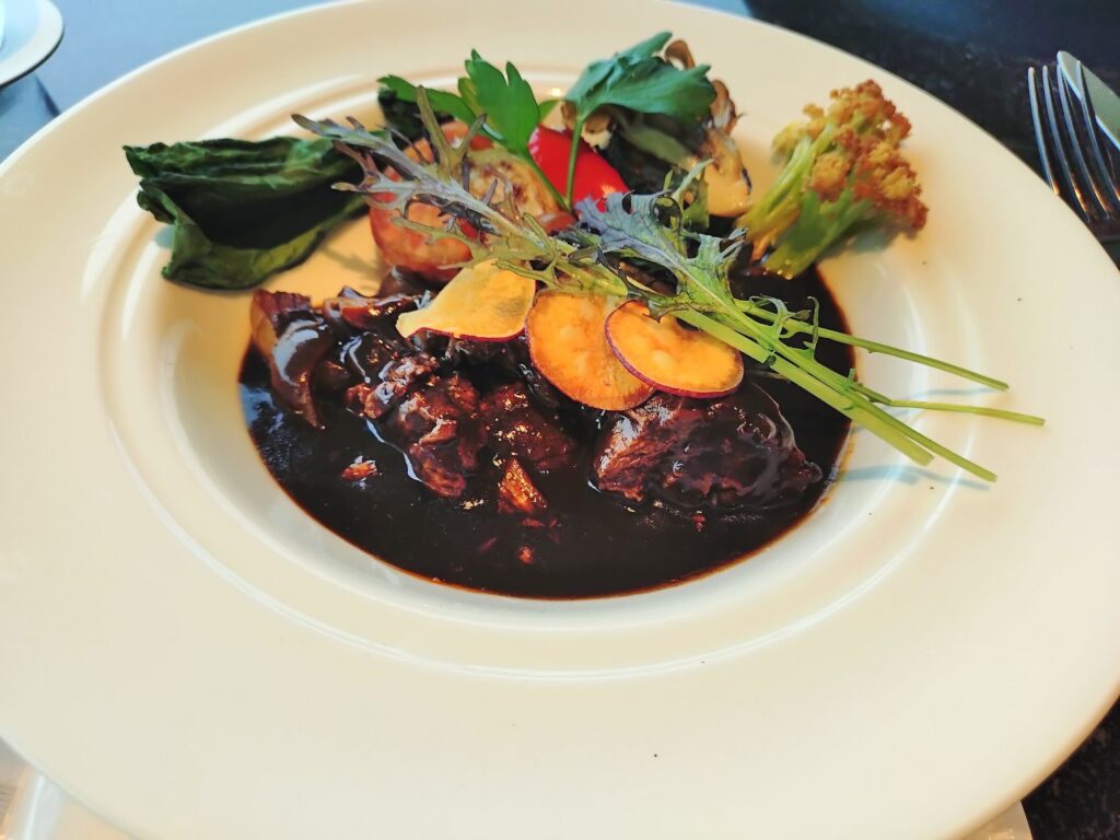 日本平,ホテル,ガーデンラウンジ,高級,コース,ランチ,静岡,清水,観光,富士山,駐車場,予約,営業時間,レビュー,駐車場,メニュー